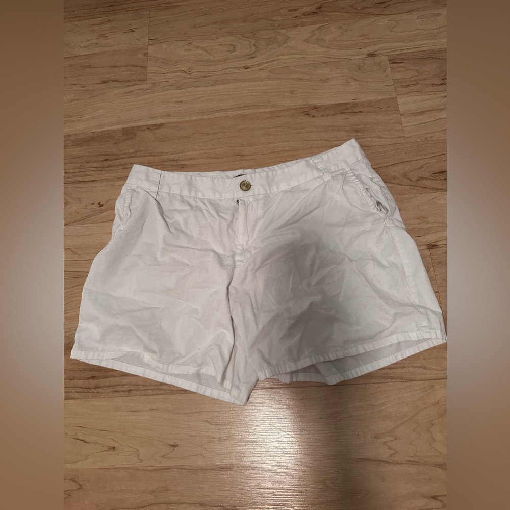 Women’s white In The Mix Jean shorts